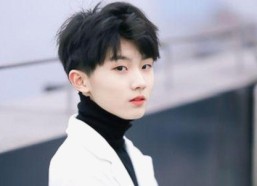 娱乐圈那些爆笑又神秘的吃瓜瞬间大揭秘