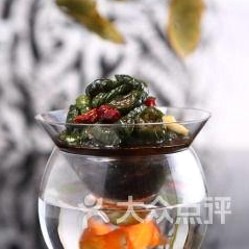 揭秘娱乐圈纯净水与神秘吃瓜博主的双面世界