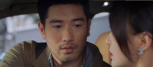 某明星自拍风波背后：一场无心之举引发的舆情热议