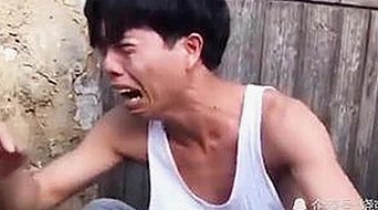 大左米老鼠造型呼吁关爱自闭症儿童 韩娱乐吃瓜君持续深耕明星幕后